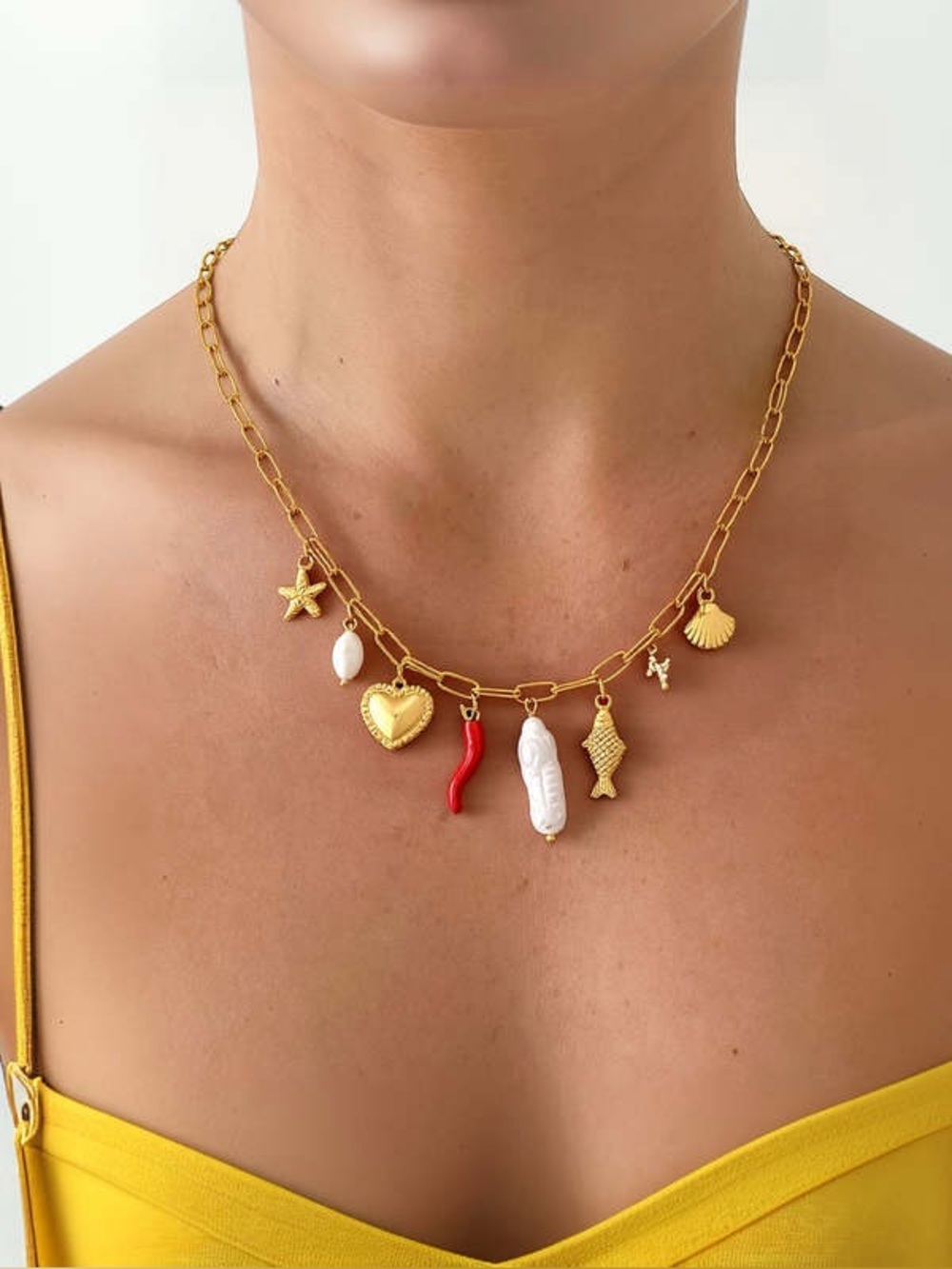 Flânerie Gold Charm Necklace with Shells, Heart & Coral Accent 18K Gold